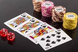 lucky7 APP တွင် Live Casino Slots Esports ဂိမ်းများ ကစားနေသည့် မြင်ကွင်း